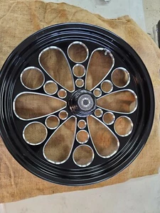 KOOL KAT FRONT BLACK WHEEL 21 X 3.5 HARLEY SOFTAIL FXST NIGHT TRAIN DEUCE 00-06 - Bild 1 von 2