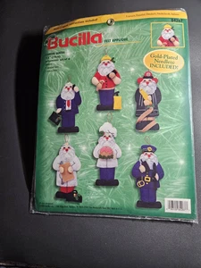 Bucilla Filz Applikation Ornamente "Karriere Weihnachtsmänner" 6 Ornamente 5,5" hoch - Bild 1 von 9