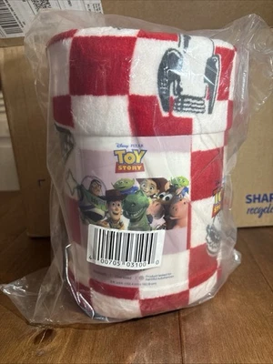 Manta de peluche Big One de gran tamaño Disney Toy Story Pizza Planet, 5'x6' NUEVA Foto 1 de 4