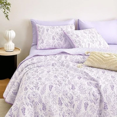 Floral Quilt Set King Microfiber Bedspread W/ Pillow Shams Vintage Style New - Image 1 of 4