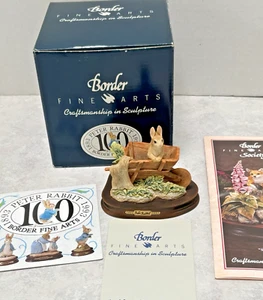 Beatrix Potter Figur Peter Hase in Schubkarre BPM25 Border 3" - Bild 1 von 9