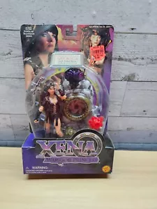 XENA WARRIOR PRINCESS - AMAZON WARRIOR VELASCA - ACTION FIGURE - TOY BIZ - Foto 1 di 4