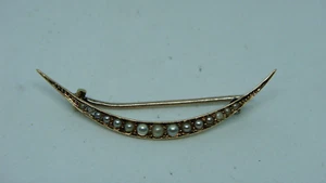 VICTORIAN 14K YELLOW GOLD CRESCENT PIN BROOCH WITH SEED PEARLS, MARKED - Picture 1 of 4
