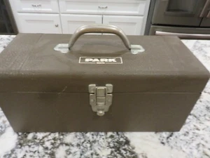 Vintage Park Model # 82270 16.25" Wide Metal Tool Box w/Tray LOOK - Picture 1 of 8