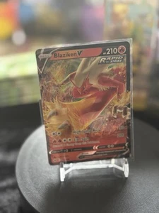 Blaziken V 020/198 Swsh06: Sword & Shield-Chilling Reign Holo - Bild 1 von 1