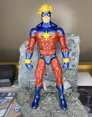 Figura Marvel Legends Capitán Mar-Vell 6" Cosmic Kree Avengers  Foto 1 de 2