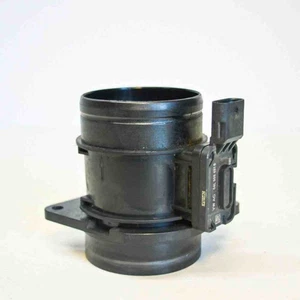 AUDI A3 Sportback 8VA, 8VF Luftmassenmesser 04L906461B 1.6 Diesel 81kw 3406742 - Picture 1 of 4