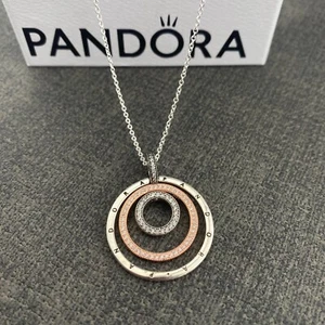 Neu Original Pandora Bicolor Rosévergoldet Kreise Anhänger & Halskette 45cm - Bild 1 von 5