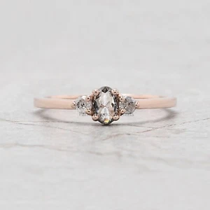 0.30 Ct Natural Oval Salt And Pepper Diamond Ring 14K Rose Gold Engagement Ring - Foto 1 di 9