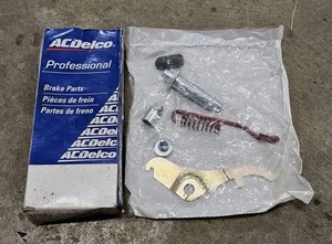 ACDelco Pro Rear Brake Shoe Adjuster Kit Fit Oldsmobile Cutlass Calais 1990-1991 - Foto 1 di 3