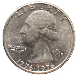 1776-1976 D US Bicentennial Quarter, Rare filled Mint Mark Regular - Picture 1 of 2