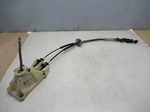 HYUNDAI i20 PB 3 puertas cuadro de cambio cable palanca de cambios 43 TKM (233) - Imagen 1 de 7