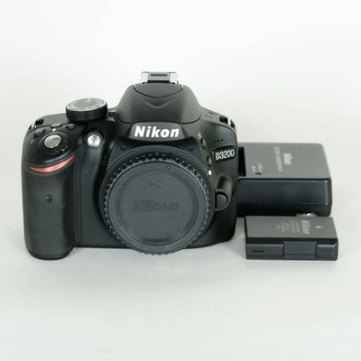 Nikon D3200 Body 24MP DSLR Japan High Resolution From Japan Great Prime - Image 1 of 4