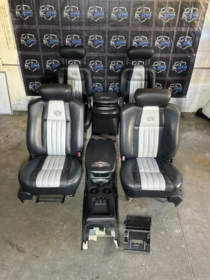 Ford F150 2003 Harley Davidson juego de asientos delanteros y traseros con consolas - 27Ad Foto 1 de 4