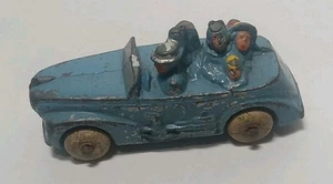 Vintage Barclay Manoil Lead Convertible Car With Family Handpainted - Picture 1 of 8