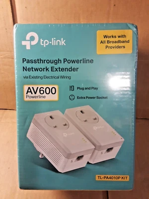 TP-Link TL-PA4010P KIT AV600 Passthrough Powerline Starter Kit TL-PA4010P V5.0 - Image 1 of 4