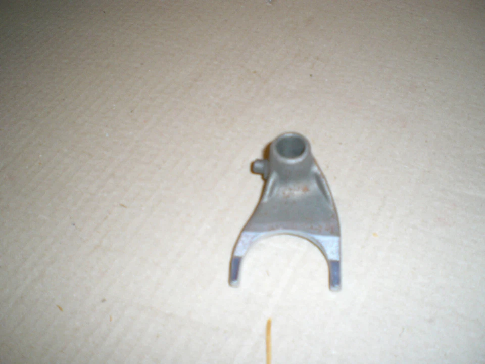 Horquilla de cambio Honda CB250G CJ250T CB 360G CJ360T A nueva original Foto 1 de 1