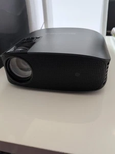 Goodee LED projector - Picture 1 of 3