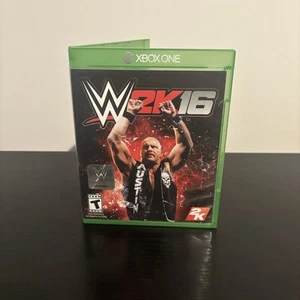 W2K16 (Microsoft Xbox One, 2015) - Picture 1 of 4