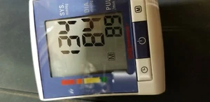 CVS BP3MY1-2E HEALTH SERIES 400W WRIST BLOOD PREASURE MONITOR - Picture 1 of 7