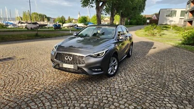 infiniti q30 2016 2.2 d awd - Bild 1 von 4