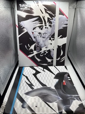 Pokémon Llamarada Blanca / Perno Negro - Póster y Carpeta - Nuevo Foto 1 de 3