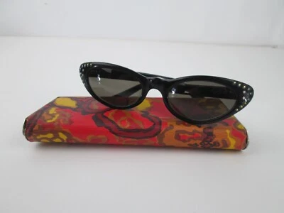 Vtg 50’s Cat Eye Glasses W/Semi Soft Case RETRO Womens Sunglasses Temptress - Image 1 of 4