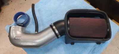 Cargador-Challenger-Chrysler 300 5.7 y 6.1 SRT8 HEMI admisión de aire frío 2005-2019 Foto 1 de 4