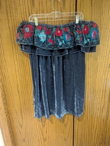 UMGEE Off Shoulder Embroidered Flowers Gray Velvet Dress Large Whimsigoth Fairy - Picture 1 of 6