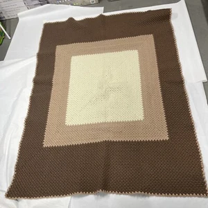 Manta de ganchillo hecha a mano afgana tono tricolor 66" X 54" rectangular - Imagen 1 de 11