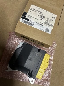 New Genuine Mercedes Airbag Module Air Bag SRS Control Unit ECU A177 900 66 04 - Picture 1 of 3