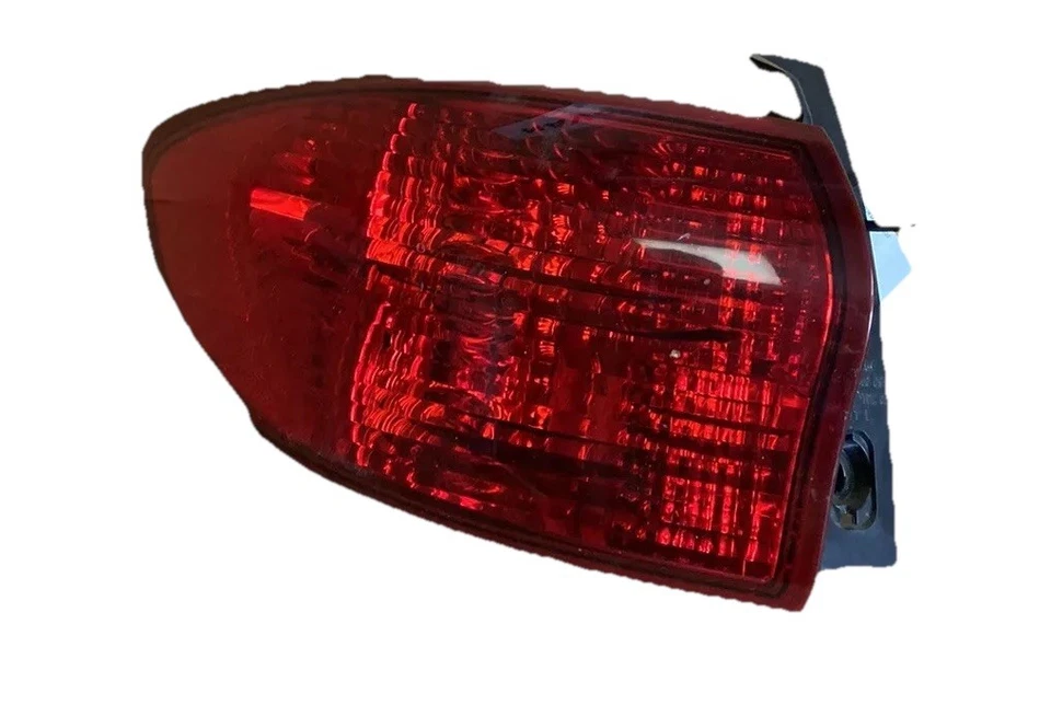 Lámpara de luz trasera izquierda izquierda izquierda #S16 OEM 2006 2007 Subaru B9 Tribeca #S16 Foto 1 de 4