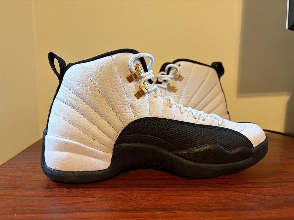 Talla 9 - Air Jordan 12 Retro 2025 Taxi Foto 1 de 4