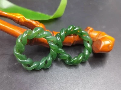 Certified Qing Dynasty Hetian Jade 雕刻 Twisted Wire 耳环雕像11291 — 第 1/4 张图片