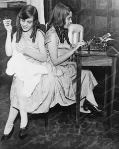 Daisy Hilton Typing With Sister Violet 8x10 Reprint Of Old Photo - Picture 1 of 1