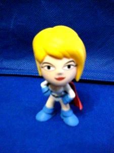 Funko POP Mystery Minis DC Super Heroes Liga de la Justicia "Supergirl" - Imagen 1 de 4