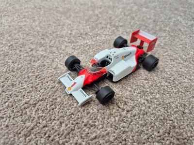 Auto Da Corsa Diecast 1/43 Classic 1986 McLaren MP4/2C Alain Prost F1 Formula 1 - Immagine 1 di 4