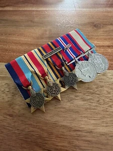 1939-45 Star, Africa Star, Burma Star, 39-45 War Medal, + ASM Medals (Mounted) - - Foto 1 di 3