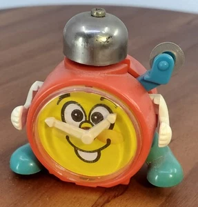 Vintage 1970's TOMY Singapore Wind Up Toy Alarm Clock - Afbeelding 1 van 4
