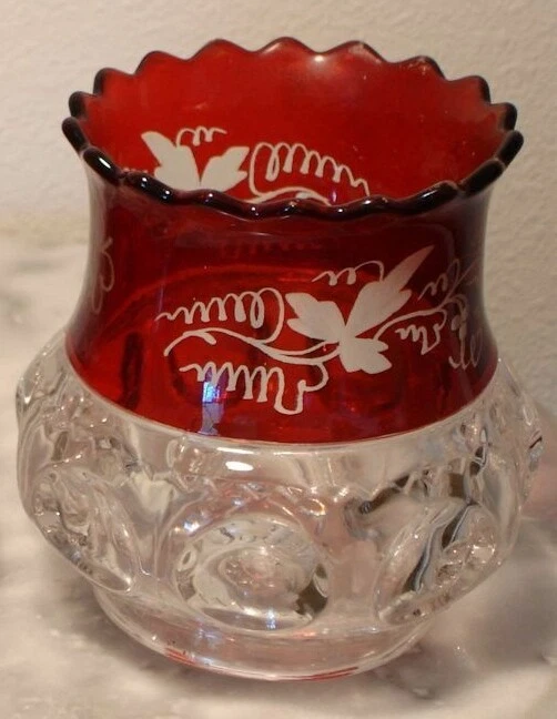 Antique Victorian Kings Crown Ruby Stained Floral Engraved Spooner - Image 1 of 1