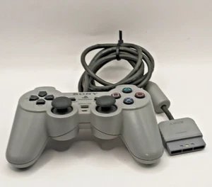Sony PlaySation Analog Controller : Gray (SCPH-1200) QTY: 1 - Picture 1 of 4