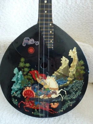 "Guitarra de arte popular rusa de 3 cuerdas de colección - 25"" x 9"" Foto 1 de 4