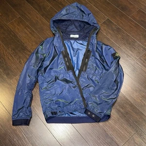 STONE ISLAND Nylon Metal Watro Colour Weft Hooded Full Zip Jacket Mens Size M - Picture 1 of 19