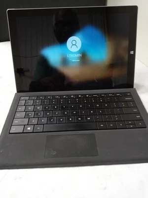 Microsoft Surface Pro 3 1631 i5-4300U 1.9GHz 8GB RAM 256GB SSD WIN10 + Keyboard - Image 1 of 4
