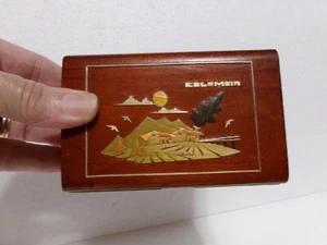 Vintage WOOD with Bamboo Inlay Farm Scene HINGED KEEPSAKE BOX Trinket Columbian - Picture 1 of 9