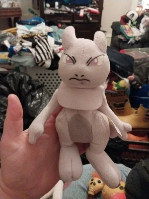 Hasbro 1999 Nintendo Mad Pokemon Go MEWTWO 7” Peluche Mattel Mew Two Púrpura Foto 1 de 4