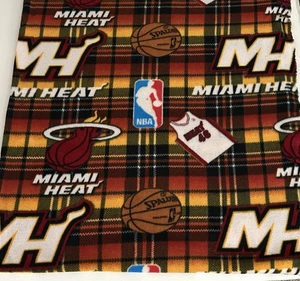 Miami Heat Fleece Fabric 58 in x 5 yards All Over Graphic Licensed NEW NBA - Picture 1 of 5