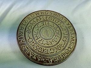 Frankoma Ceramic Pottery Cherokee Alphabet Round Trivet Native American Sequoyah - Imagen 1 de 3