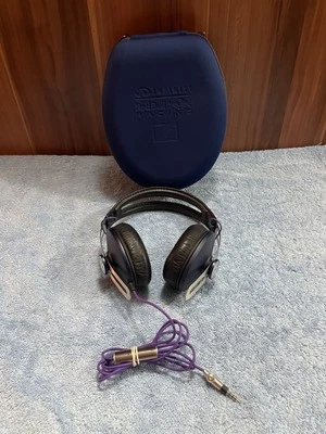 Auriculares Sobre la Oreja Red Bull F1 Racing Sennheiser Momentum 1.0 Edición Limitada Foto 1 de 4