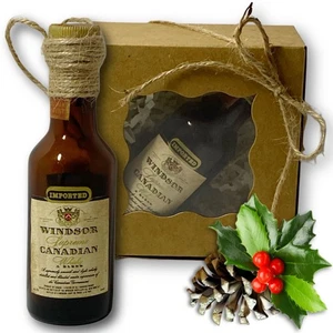 Windsor Supreme Canadian Whisky Artisan Vintage Miniature Glass Bottle Ornament - Picture 1 of 6